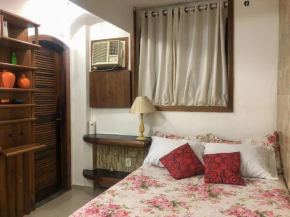 Studio em Copacabana ao lado da praia